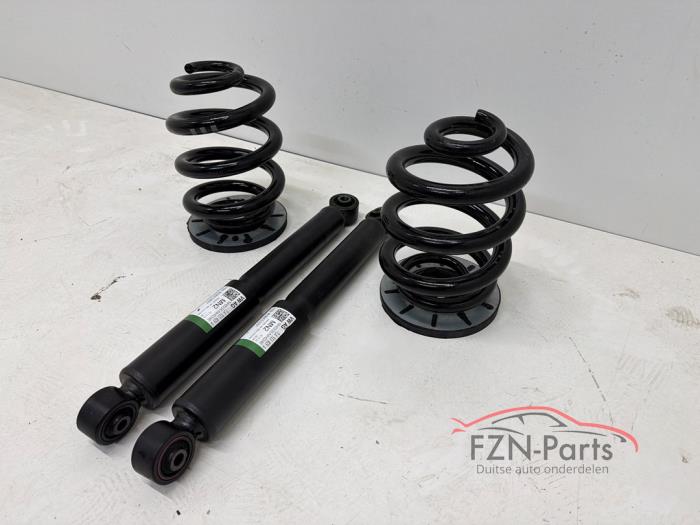 VW Transporter T6 T6.1 Verenset achterzijde Poot + Spiraal