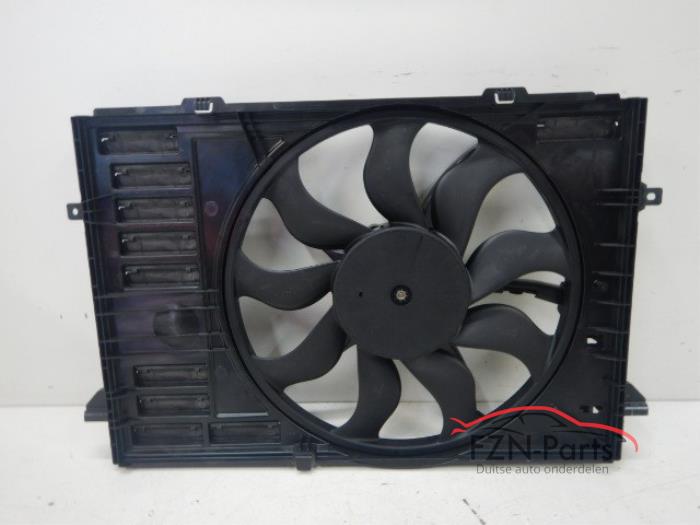 VW Transporter 7E Ventilator Enkelfan Behuizing