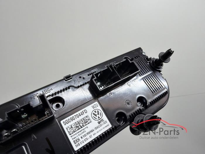 VW Golf 7 Climate control unit