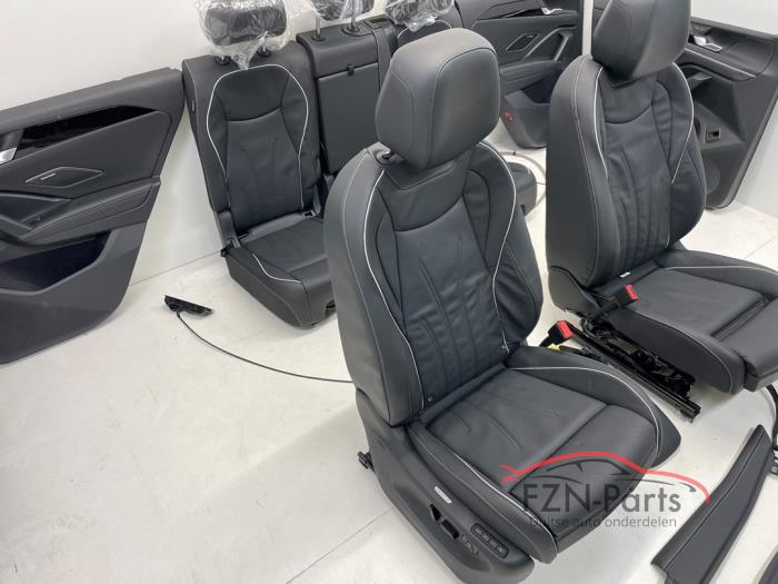 VW Tiguan 571 Interieur Leer met deurpanelen Harman kardon