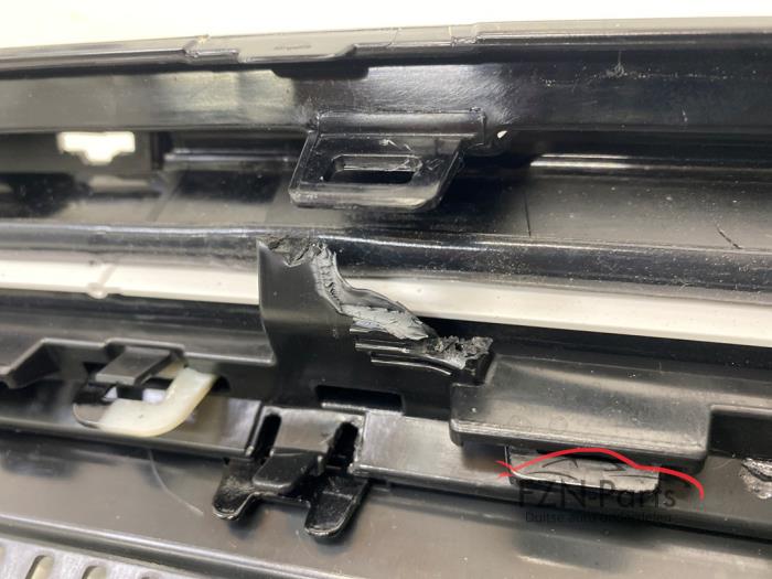 VW Golf 8 R R-Line Grille Hoogglans Zwart ACC