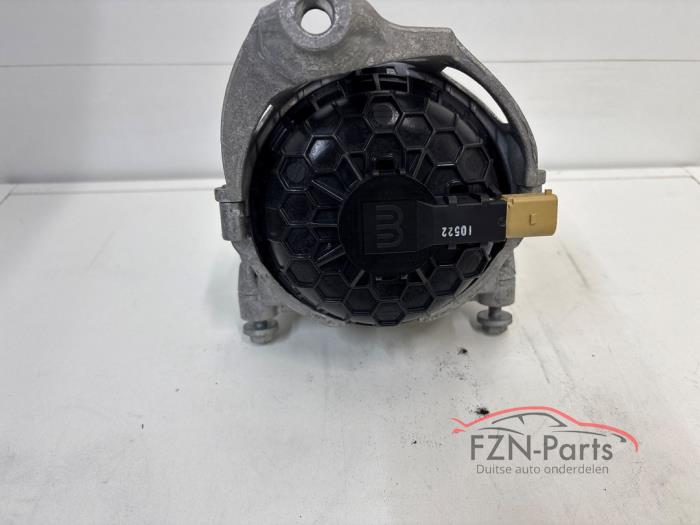 Audi RS6 4K C8 Motorsteun elektrisch Links