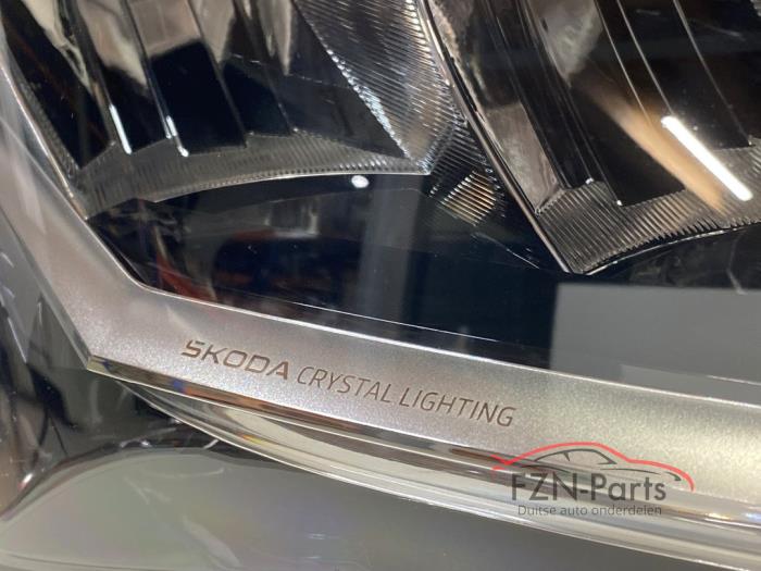Skoda Superb IV Volled Koplamp Rechts