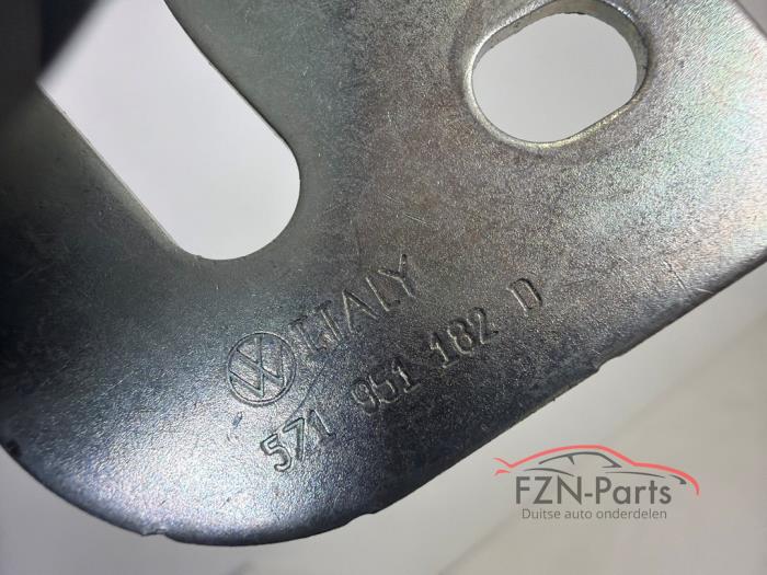 VW Tiguan 571 Claxon Met Houder