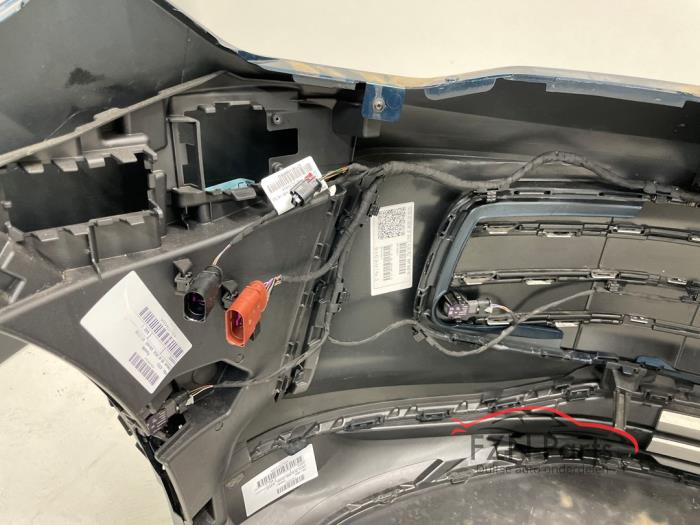 VW Tiguan 571 Voorbumper 6PDC LP5J Elegance Uitvoering