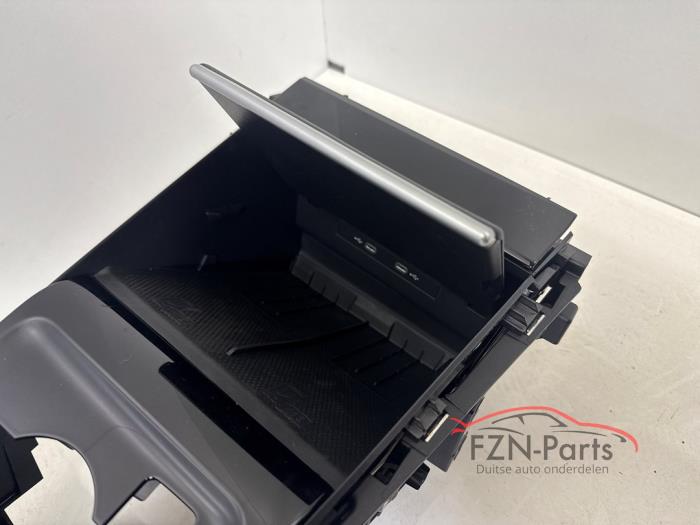 VW Tiguan 571 Middenconsole Hoogglans Zwart