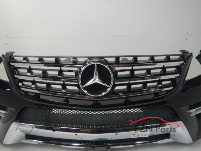 Mercedes Benz W166 ML-Klasse AMG-Line Voorbumper 6PDC KLS 9197