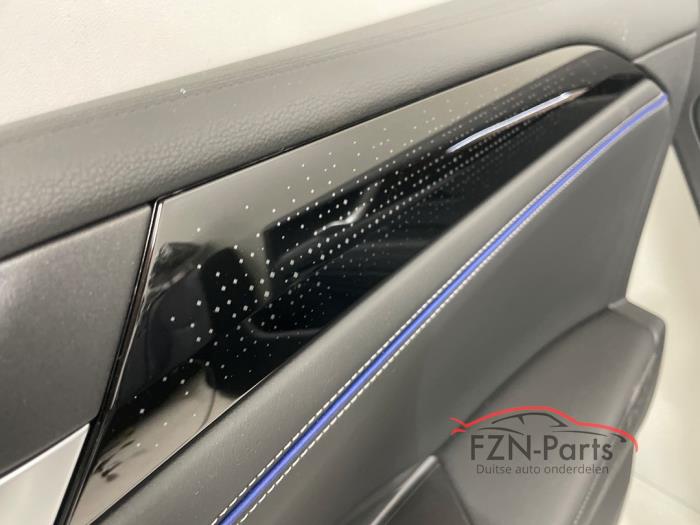 VW Tiguan 571 R-Line Interieur met deurpanelen Leer/Alcantara