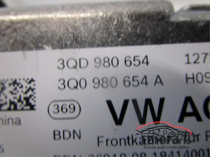 VW Golf 7 Front Camera