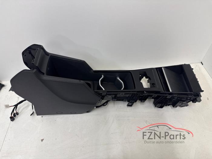 VW Tiguan 571 Middenconsole Hoogglans Zwart