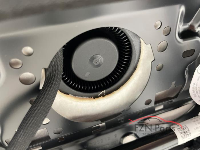 VW Golf 8 R Interieur Leer Carbon