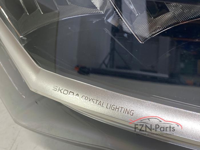 Skoda Superb IV Volled Koplamp Rechts