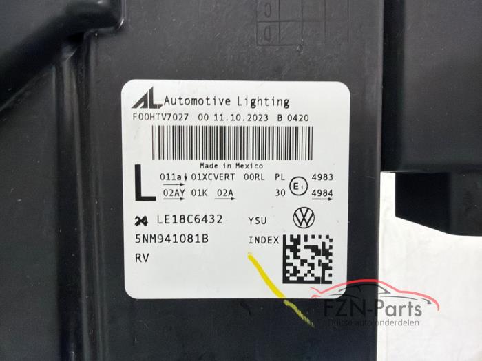 VW Tiguan Allspace 5NN Koplamp Links IQ-light