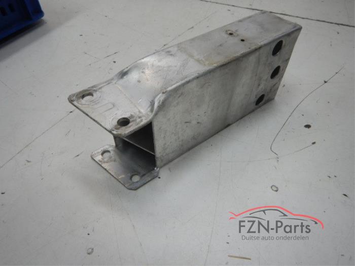 Mercedes-Benz A, B, CLA, GLA W176 W246 Bumperbalk Steun Rechts