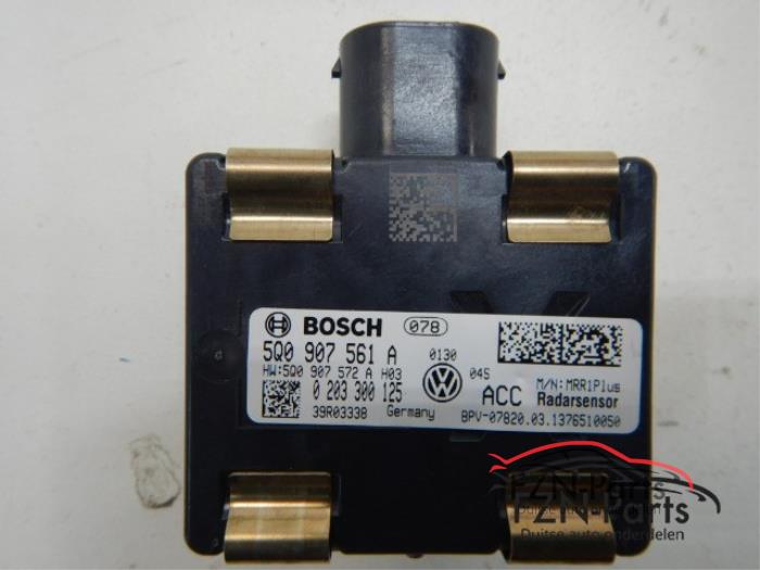 Radar sensor Volkswagen Golf (24532116)