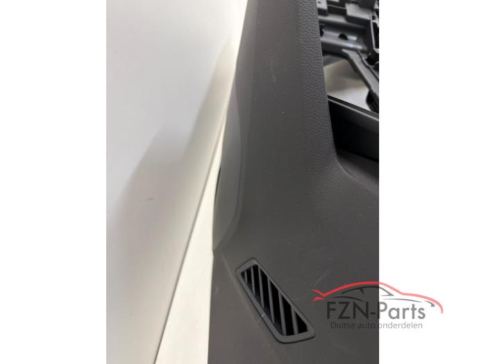 VW Golf 8 Dashboard Nieuw origineel 
Head-up Display