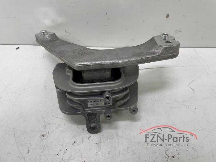 VW Golf 8 GTE Motorsteun