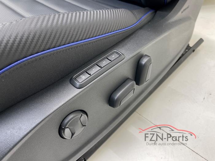 VW Golf 8 R Interieur Leer Carbon