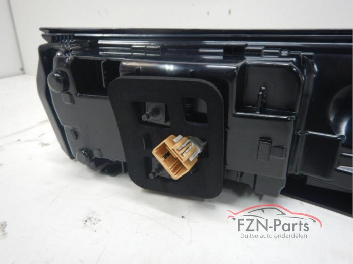 VW Tiguan 571 LED Achterlicht Midden Achterklep