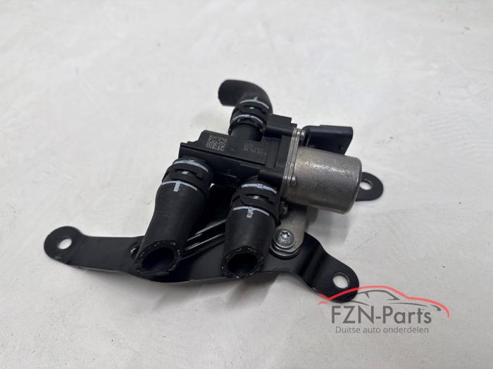 VW Tiguan 671 Extra Waterpomp Met Houder