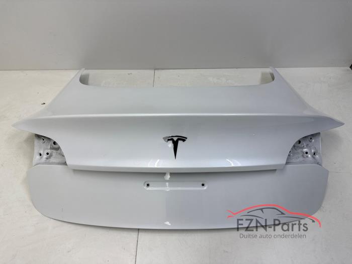 Tesla Model 3 Achterklep