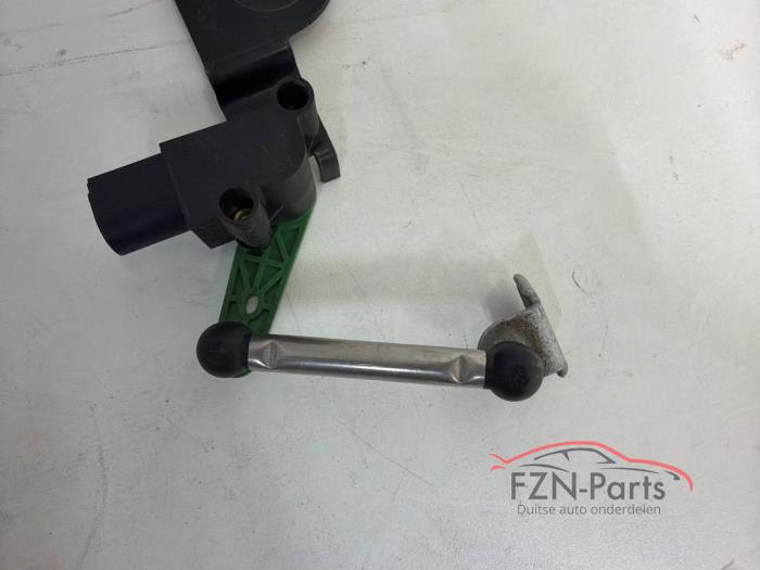 VW Transporter T6.1 Niveausensor Koplamphoogte postitiesensor