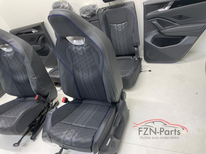 VW Tiguan 571 R-Line Interieur met deurpanelen Leer/Alcantara