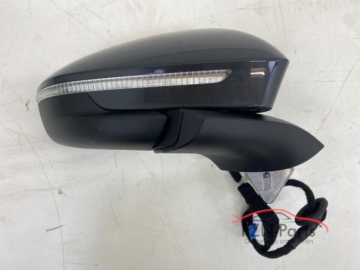 VW Tiguan 571 Zij, Buitenspiegel Rechts Side-Assist LC7Q