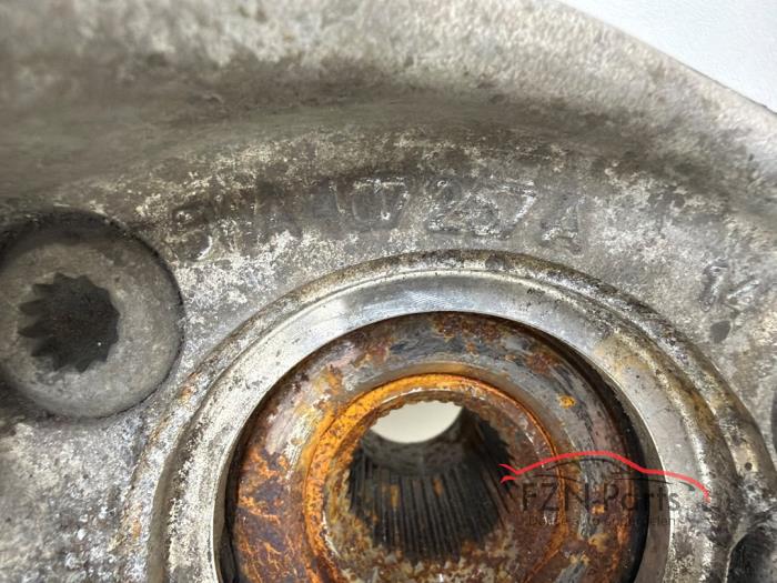 VW Golf 8 aluminium fusee Links