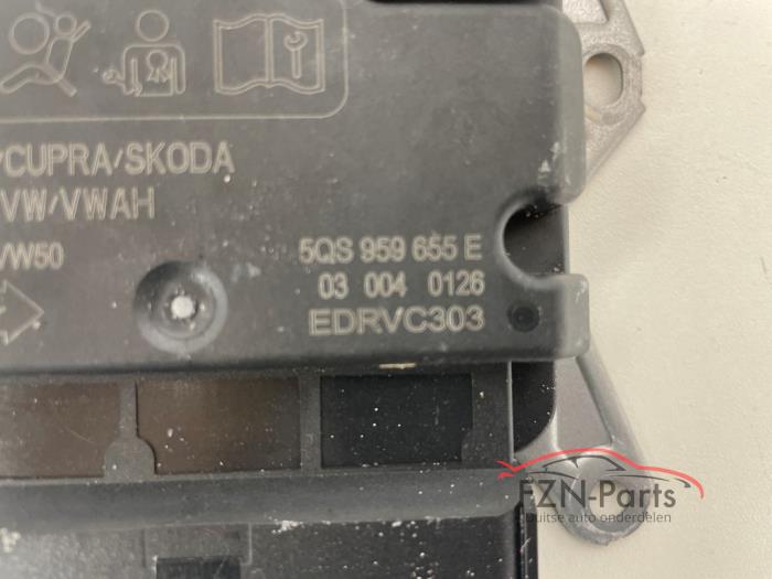 VW Golf 8 Facelift Airbag module