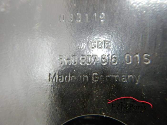 VW Golf 8 Bumperbalk Achterzijde