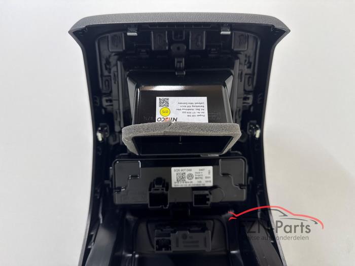 VW Tiguan 571 Climate Control Achterafdekking