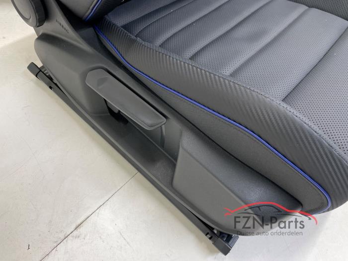 VW Golf 8 R Interieur Leer Carbon