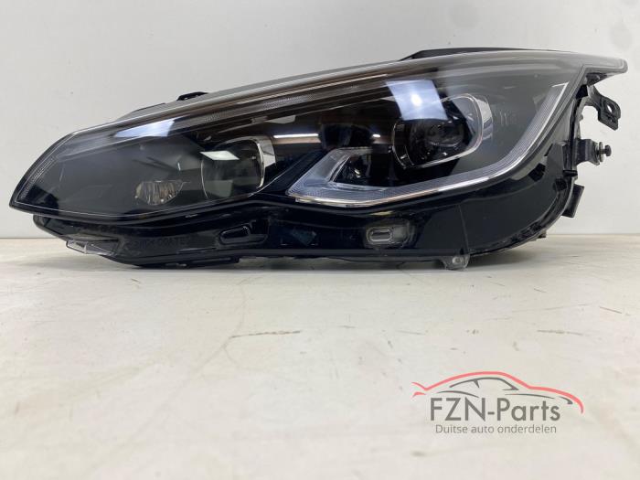 VW Golf 8 Koplamp Links IQ Light