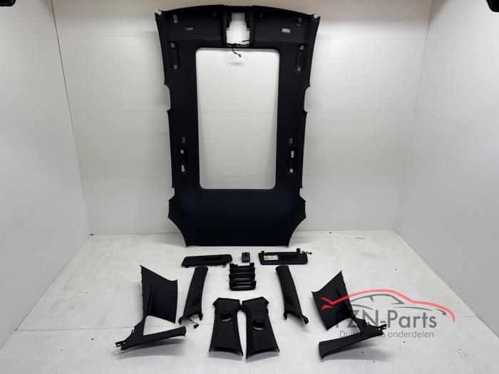 VW Tiguan 571 Hemel+Hemeldelen Zwart Compleet Pano