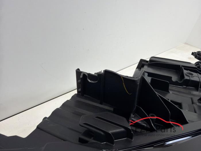 VW ID7 14A IQ-Light Koplamp rechts Compleet