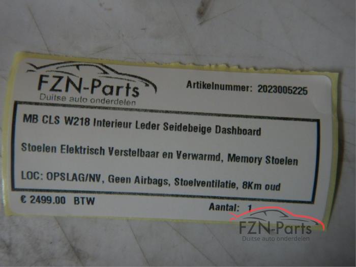Mercedes Benz CLS W218 Interieur Leder Seidebeige Dashboard