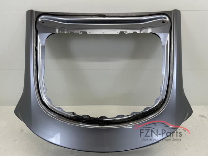 Tesla Model Y Achterklep Grijs Kaal