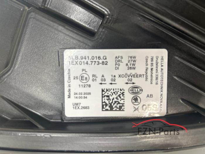 Skoda Enyaq 5LB Koplamp Rechts VOLLED