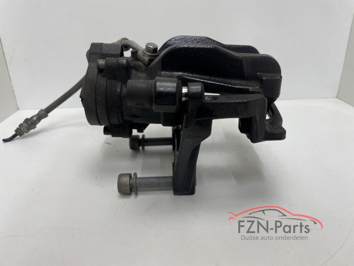 Seat Leon 5FF Sportstourer Remklauw Links-achter Elektrisch