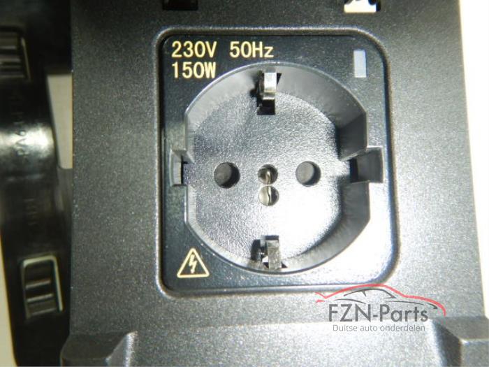 VW Golf 8 Wisselrichter Stroomomvormer 230V