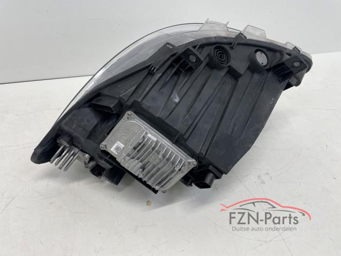 Mercedes-Benz W910 Sprinter koplamp Rechts VOLLED