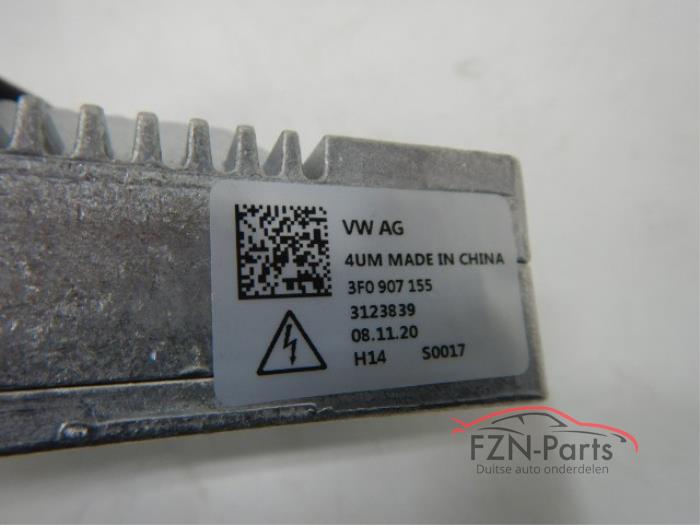 VW Golf 8 Wisselrichter Stroomomvormer 230V