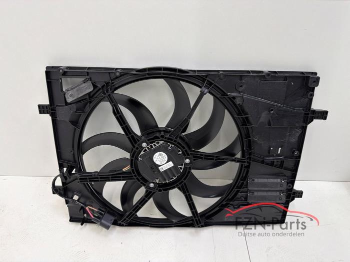 VW Golf 8 Ventilator Enkelfan + Koelluchtventilator + Behuizing