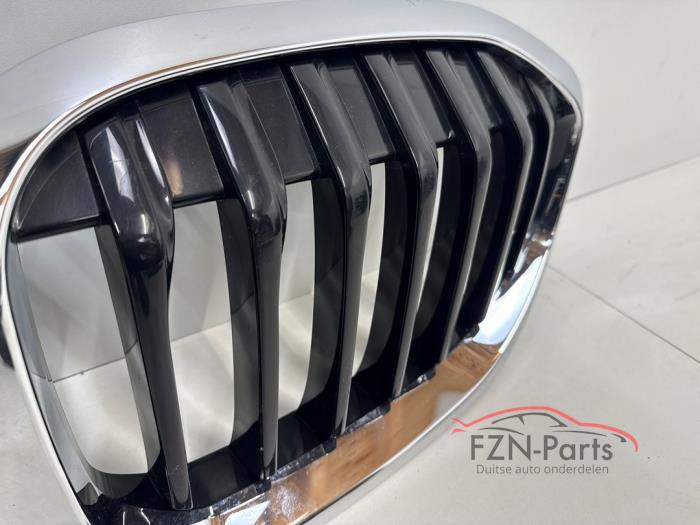 BMW F40 1-Serie Grille Chroom Grijs