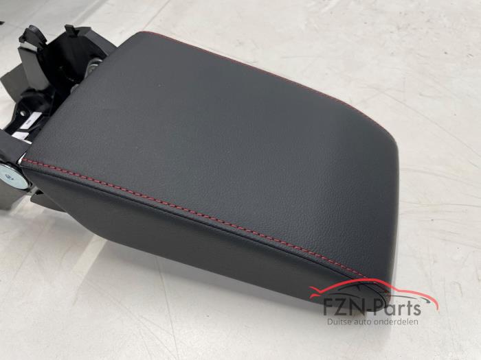 VW Golf 8 Facelift GTI Clubsport Interieur Leer Alcantara USA Amerikaans