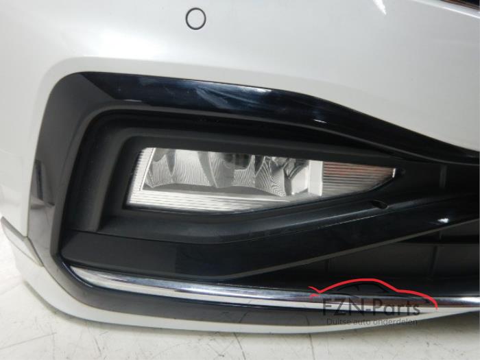 VW Passat B8 FL Variant R - Line Voorkop 2.0 TSI 6PDC L0K1 081P/082P