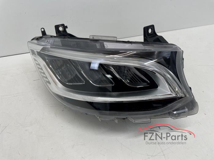 Mercedes-Benz W910 Sprinter koplamp Rechts VOLLED