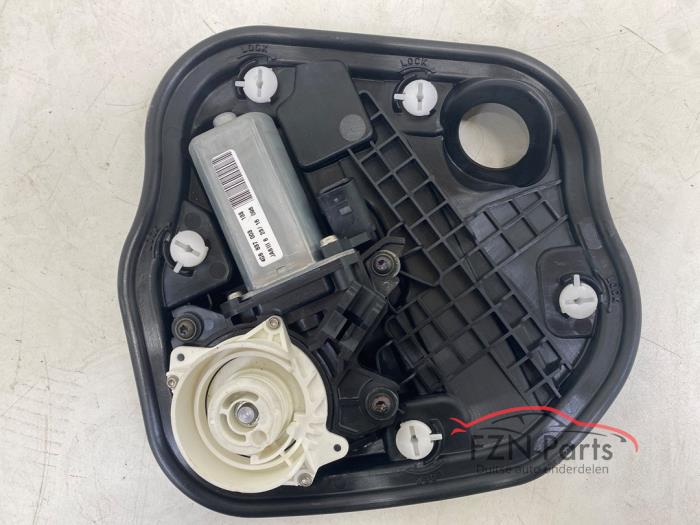 Audi A7 4G8 Soft close servosluiting Portier Links-voor