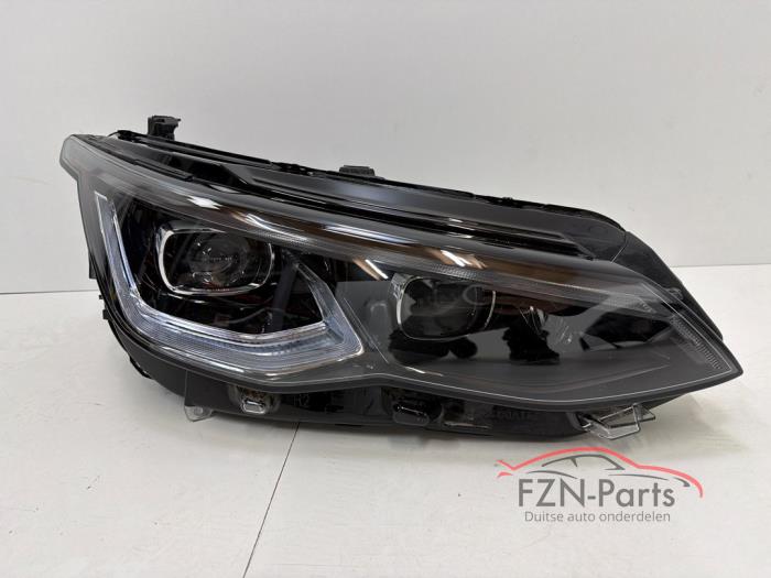 VW Golf 8 Koplamp Rechts IQ Light